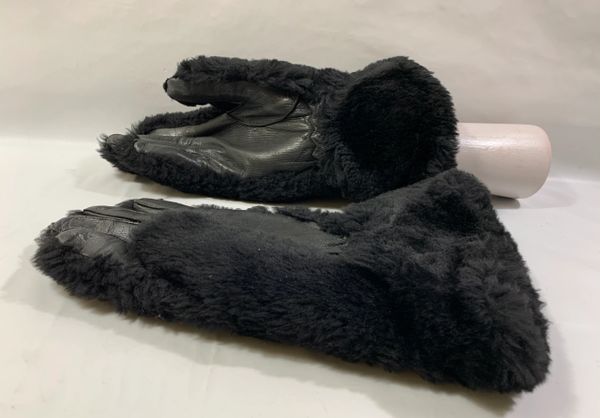 1950s Vintage Black Faux Fur & Leather Flared Gauntlet Gloves Size 7 ...