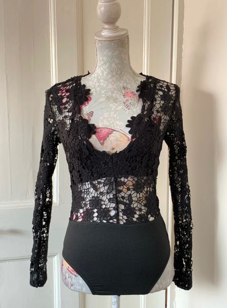 Missguided Black Lace Deep V Neck Long Sleeve Body Suit Size 6.