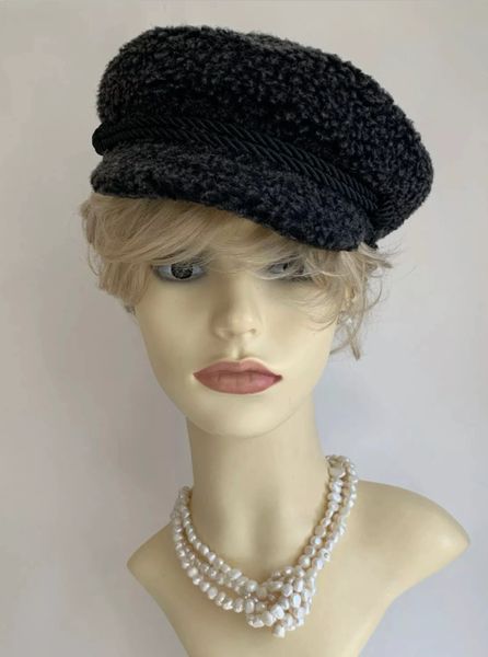 Vintage 1960s Inspired Dark Grey Bouclé Fabric Baker Boy News Boy Peaked Cap Red Lining