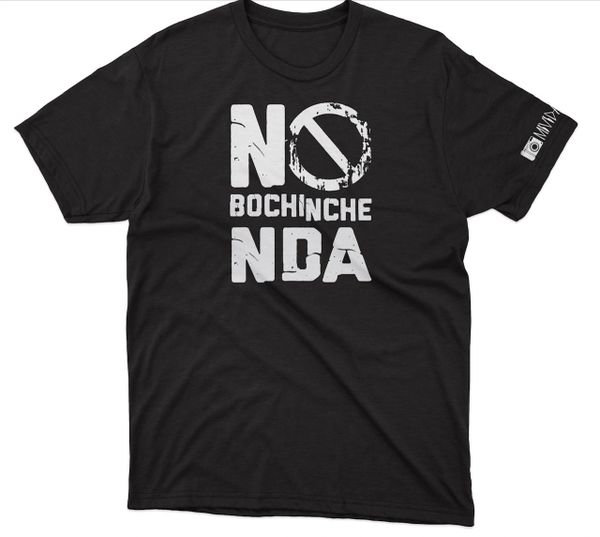 MIVIDA JDM MERCH NO BOCHINCHE NDA TEE