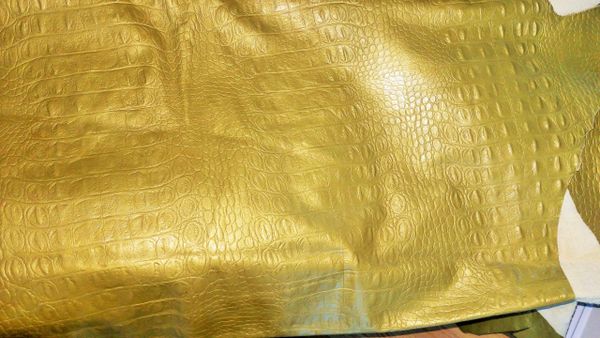 Croc Midas Gold 49.3 sq.ft (92"x78") 3.0 oz