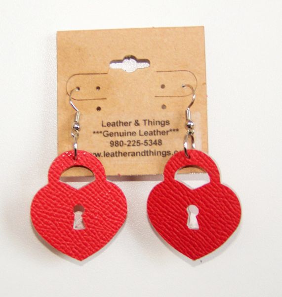 1 ½” Die-Cut Heart Lock Leather Earrings - Textured Red