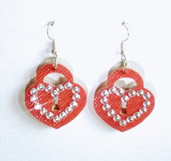 1 ½” Bling Die-Cut Heart Lock Leather Earrings - Textured Red