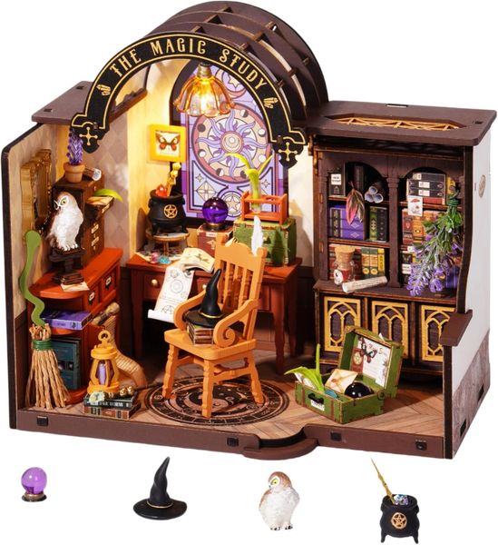 Rolife The Magic Study Miniature House Kit DG166