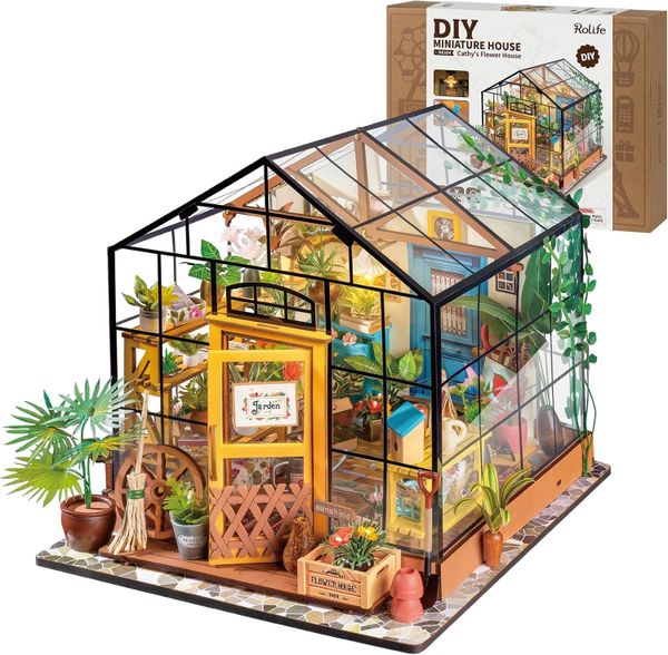 Rolife Greenhouse Miniature House Kit DG104