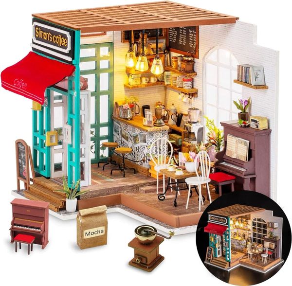 Rolife Simon's Coffee Miniature House Kit DG109