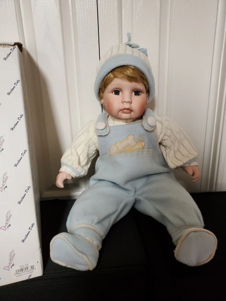 Duek house on sale heirloom dolls