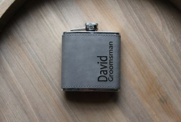 leather flask with engraving for groomsmen gift