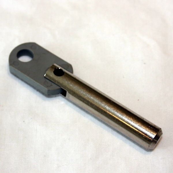 A-15847 Plunger and Link for Bally Williams Flipper.
