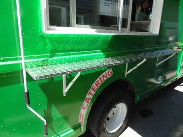 Mobile catering truck