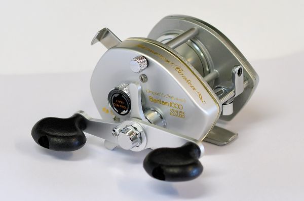 Moulinet De Pêche Shimano Bantam Mag 200SG Argenté, Occasion Vintage, Fabriqué Au Japon