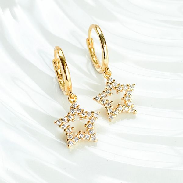 Best earrings store for swimming