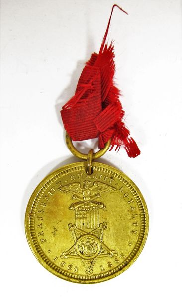 GAR Medallion Depicting Independence Hall Philadelphia