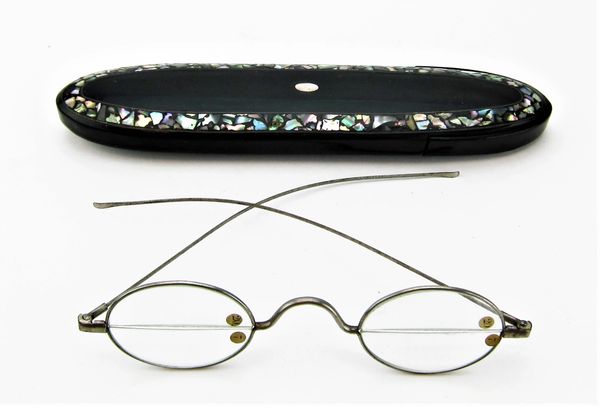 Civil War Eyeglasses and Case / SOLD