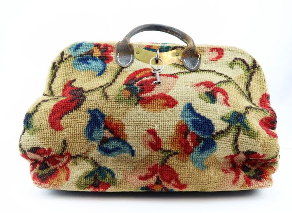 Civil War Carpet Bag / SOLD