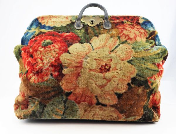 Civil War Carpet Bag / SOLD