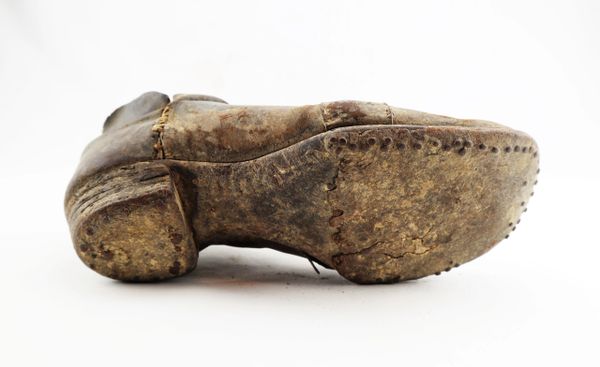 Confederate Shoe from Mississippi Battlefield / Sold | Civil War ...