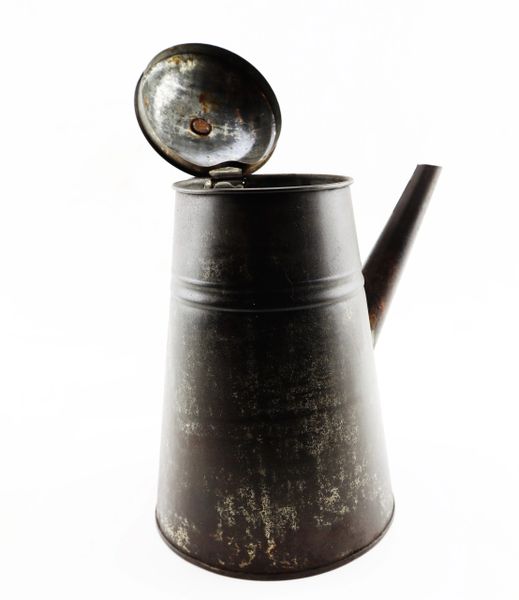 civil-war-coffee-pot-hold-civil-war-artifacts-for-sale-in-gettysburg