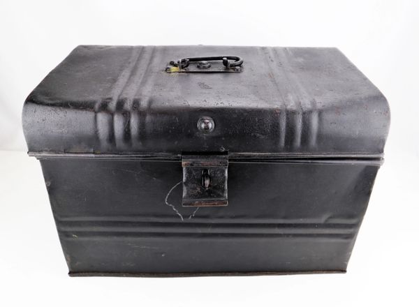 Civil War Trunk / Sold