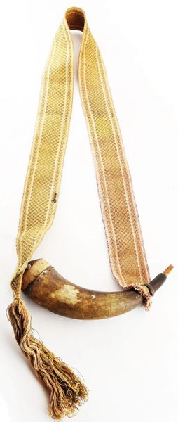 Rare powder horn that belonged to African American Revolutionary War  soldier goes on display