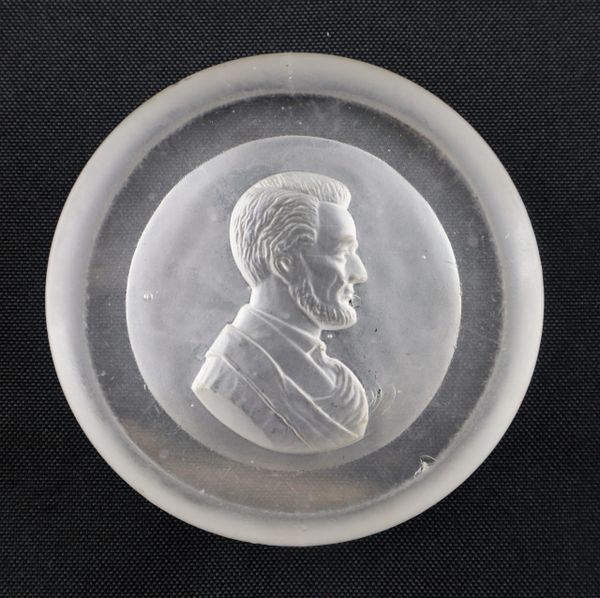 Abraham Lincoln Etched Glass Paperweight / SOLD