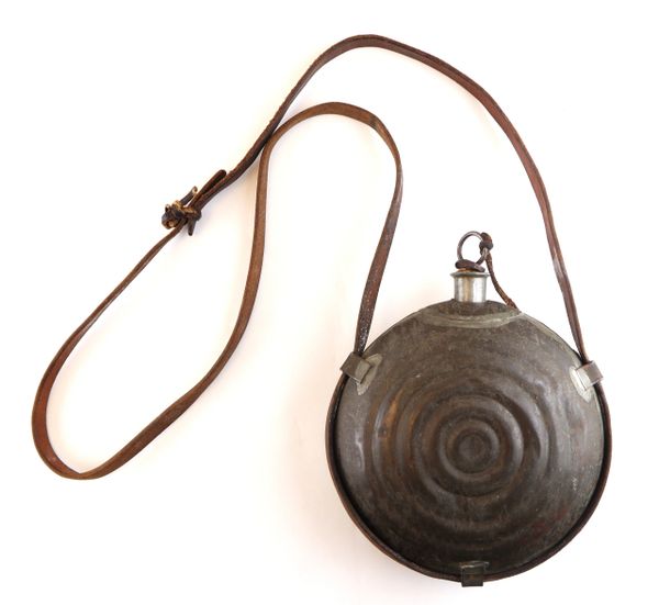 Civil War US ‘Bullseye” Canteen with Partial ID / SOLD