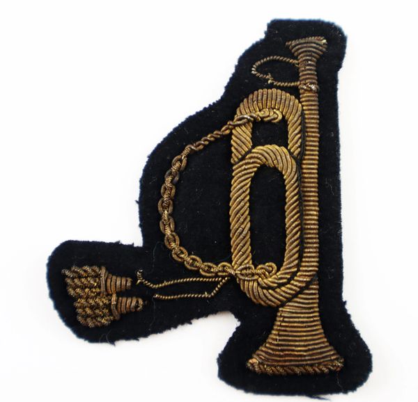 Officer’s “Rifleman” Insignia