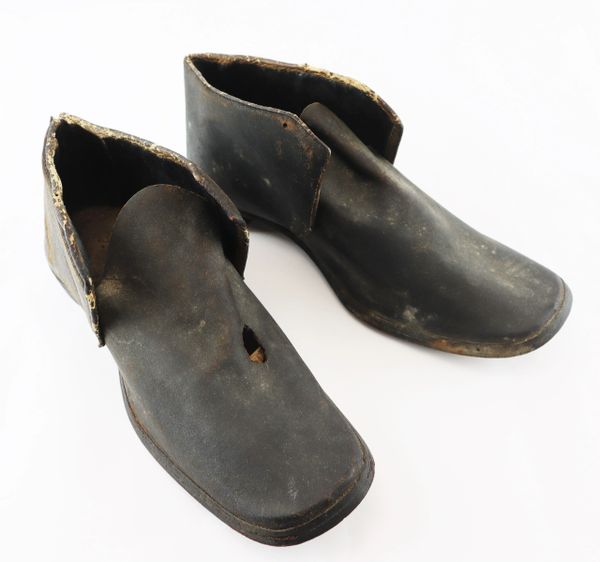 Civil War Era Boy’s Shoes / SOLD