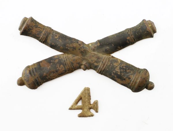 Excavated Civil War Insignia Artillery Crossed Cannon and Regimental Number