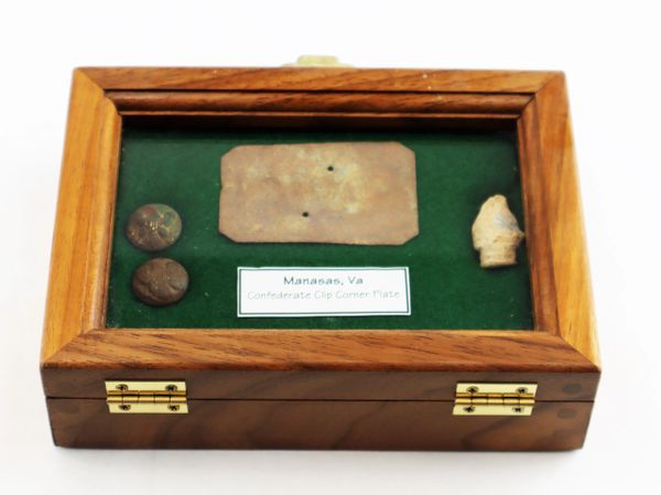 Clipped Corner Plate and Relics from Manassas, Virginia / SOLD