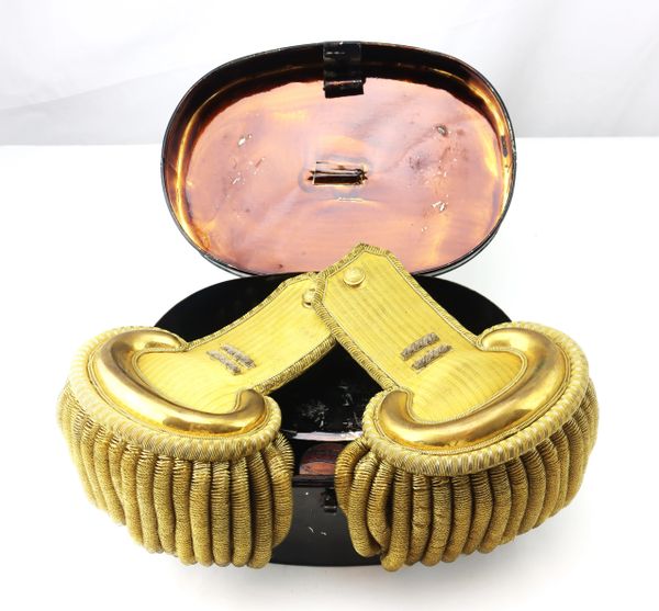 Civil War Captain’s Epaulets & Tin Case / SOLD