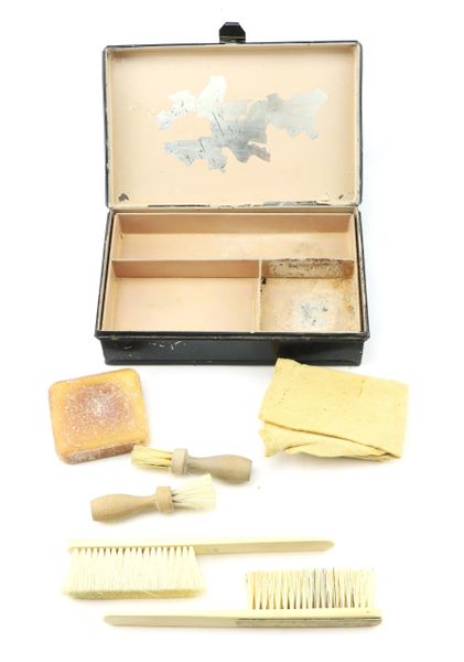 Tiffany & Co. Leather Care Kit