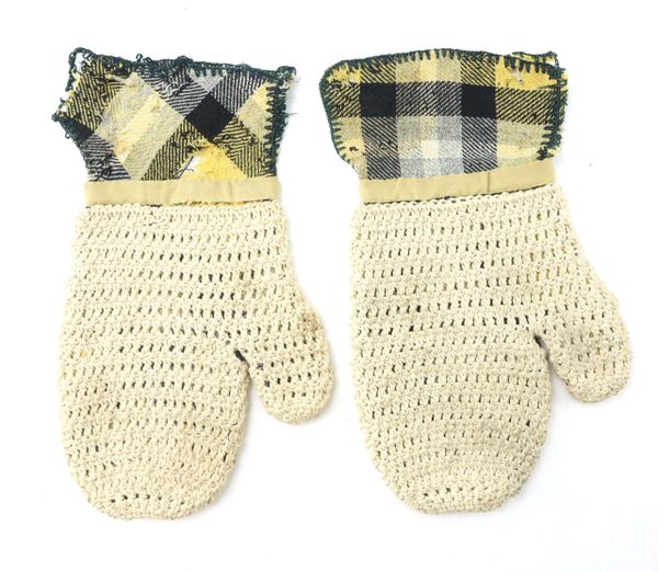 Rare Civil War Sailor’s Mittens