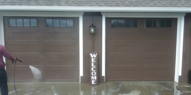 House wash soft wash power wash exterior house Cleaning eco-friendly 