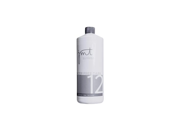 Dark 12 Solution - Bronzer Free (32oz)