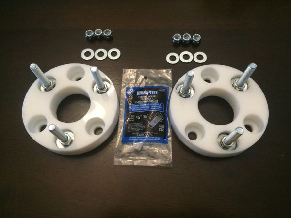 Front Spacers (R51) (05-12)
