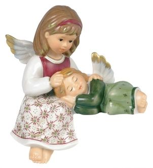 Goebel M.I. Hummel Protecting You Angel Figurine 104020
