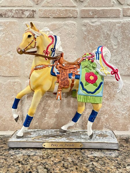 THE TRAIL OF THE PAINTED PONIES PONY ON PARADE 6007400
