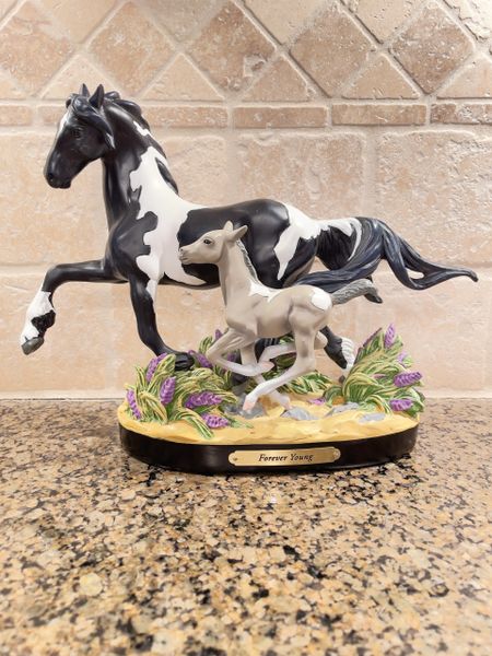 THE TAIL OF THE PAINTED PONIES FOREVER YOUNG 6008346