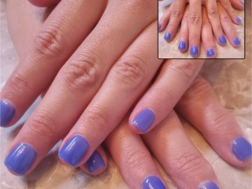 Vibrant purple Nexgen Taipei short nail dip powder manicure 