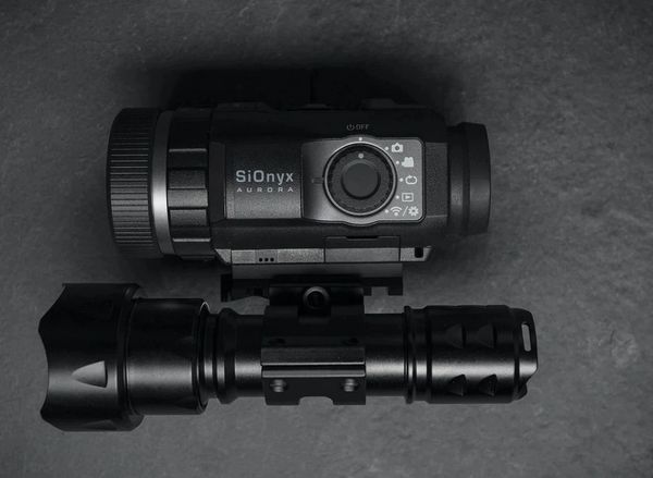 Sionyx 940nm Ir Illuminator Kit Lasers Binoculars Scopes And High