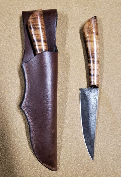 Medium Eastern Hunter w/ Leather Belt Sheath