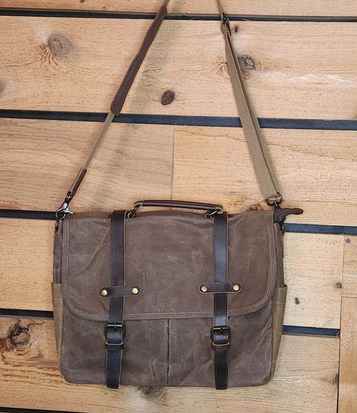 Xl Brown Waxed Canvas Haversack