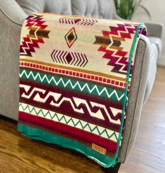Alpaca Wool Blanket Saddle Navajo