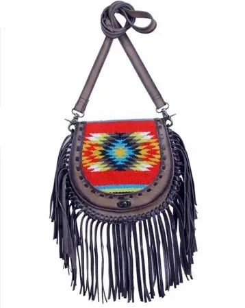 Horseshoe Shaped Leather Bag 01