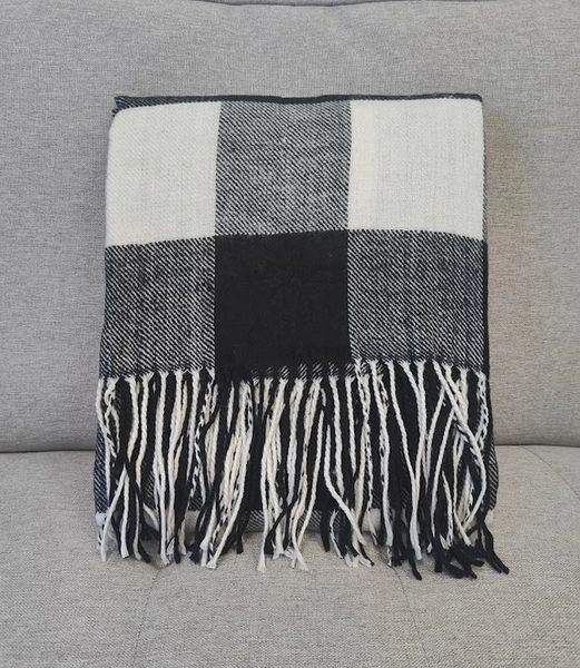 White and Black Buffalo Plaid Throw