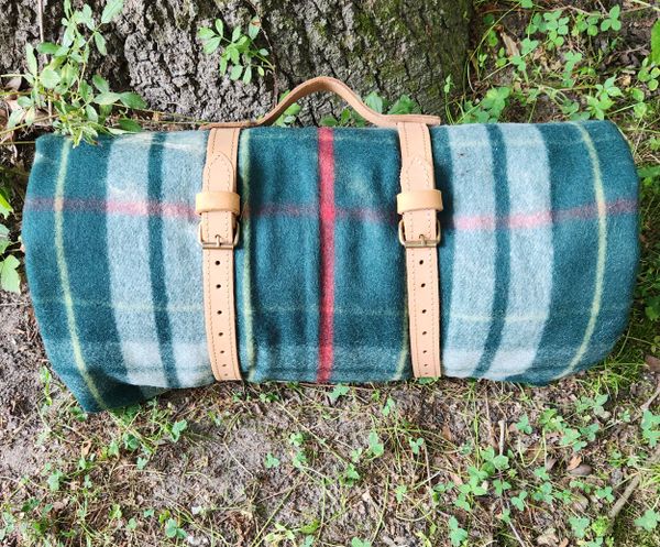 Wool Blanket Roll W/Leather Carrier Green Plaid Thermal Pro backed