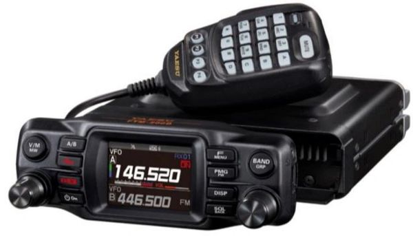 YAESU FTM-200DR