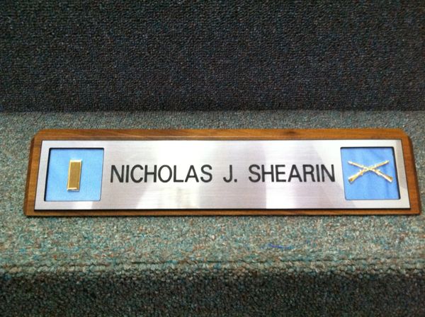 Traditional Desk Name Plate American Awards Llc