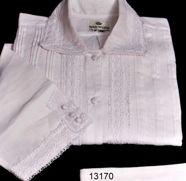 FULL CUSTOM DESIGNED KITTEL WITH PLEATS AND LACE / KITTEL 13170 FRENCH LACE